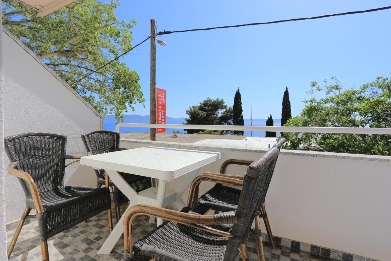 Apartments By The Sea Zivogosce - Porat, Makarska - 18218 이그라네 외부 사진